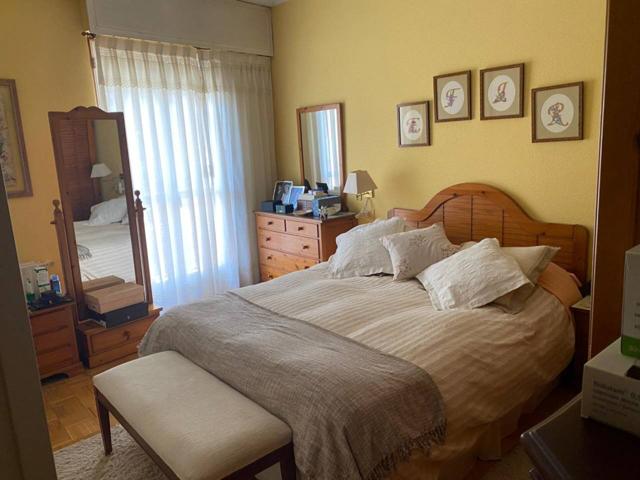 Venta de piso en Ourense Capital photo 0