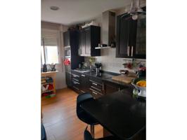 Venta de piso en Ourense Capital photo 0