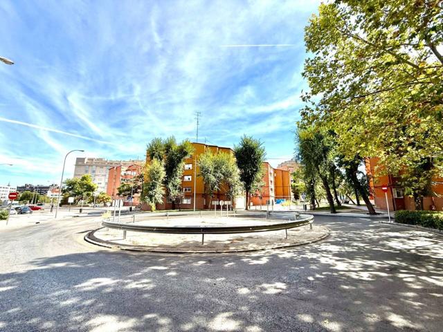 Venta de piso en Madrid Capital, ubicado en la zona de Almendrales photo 0