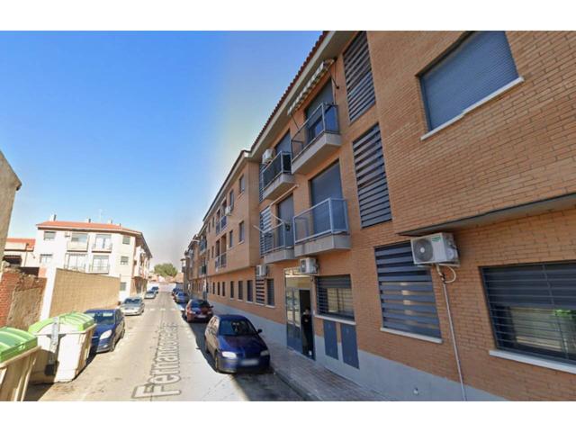 Piso en venta en Fuensalida photo 0