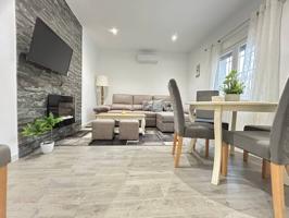 Casa unifamiliar en alquiler en Urda photo 0