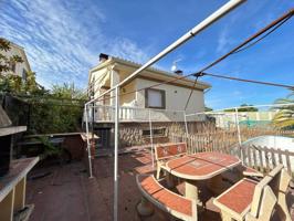 Chalet unifamiliar en venta en Las Ventas de Retamosa photo 0