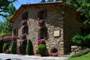 Encantador Hotel-Restaurante en Cerdanya photo 0