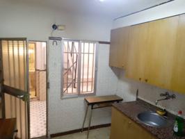 CASA INDEPENDIENTE A LA VENTA EN PETRER photo 0