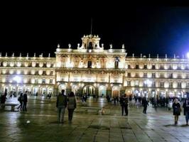 SE VENDE EDIFICIO EN RENTABILIDAD photo 0