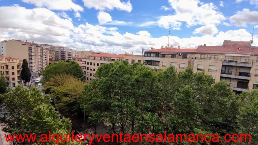 Piso En venta en Centro, Salamanca photo 0