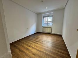 Piso En venta en Carmelitas-Oeste, Salamanca photo 0