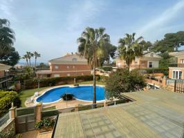 Villa En venta en Salou photo 0