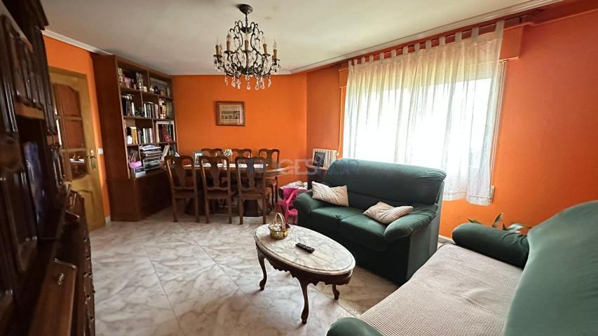 PISO 3 HABITACIONES Y TRASTERO photo 0