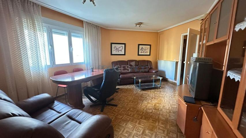 PISO 3 HABITACIONES VENTANAS DOBLE CRISTAL photo 0