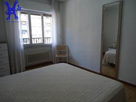 ¿3 HABITACIONES, CON BALCÓN Y ALTURA? VALE LA PENA IR A VERLO. photo 0