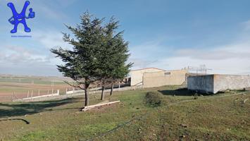 TERRENO EDIFICABLE, YA CON PROYECTO DE VIVIENDA, EN ALQUILER OPCION COMPRA. photo 0