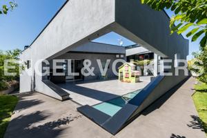 Casa En venta en Camino De Los Alisos, 400, Somió - Cabueñes, Gijón photo 0