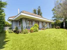 Casa En venta en Camino De Fojanes, 148, Somió - Cabueñes, Gijón photo 0