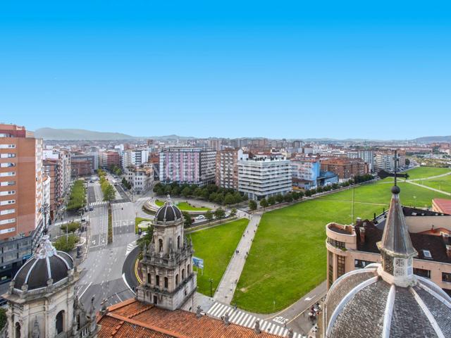 Piso En venta en Calle Álvarez Garaya, 12, Centro, Gijón photo 0