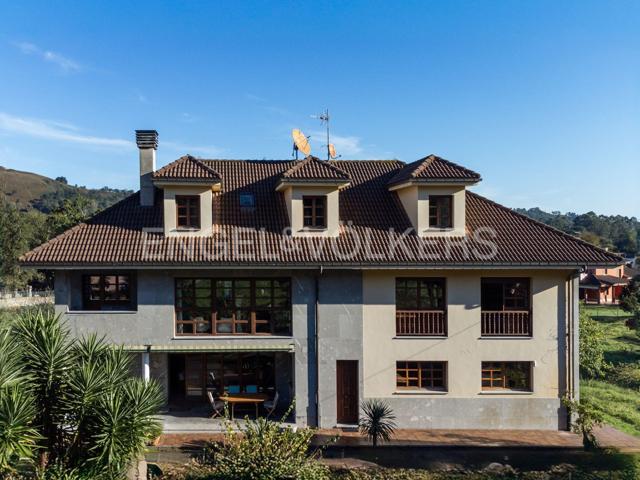 Casa En venta en Lugar San Roque, 76, Cué-San Roque-Andrín, Llanes photo 0