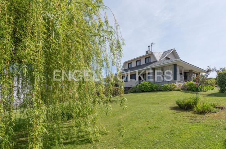 Casa En venta en Avenida Federico Fernández Trapa, Santa María Del Mar - El Puerto, Castrillon photo 0