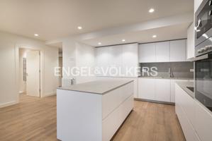 Piso En venta en Marqués De Urquijo, 26, Este, Gijón photo 0