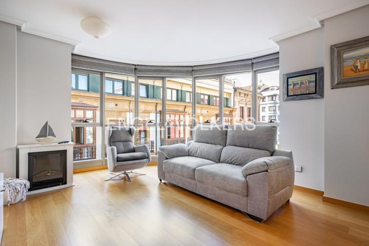 Piso En venta en Calle De La Merced, 47, Centro, Gijón photo 0
