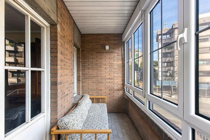 Piso En venta en Calle Dionisio Ridruejo, 2, Centro-Casco Histórico, Oviedo photo 0