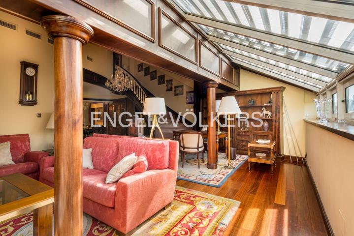  Ático En venta en Calle Pelayo, 7, Centro-Casco Histórico, Oviedo photo 0