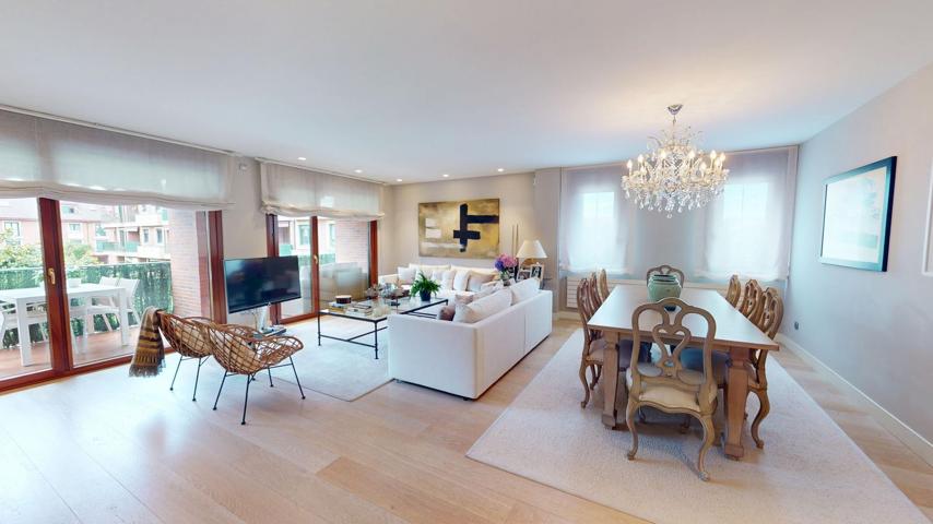 Piso En venta en Calle Anselmo Solar, 41, Este, Gijón photo 0