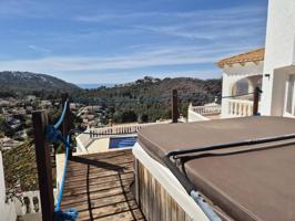 Chalet en venta en La Fustera photo 0
