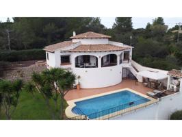 Villa potencial y con vistas al mar extraordinarias !!!! photo 0