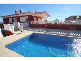 Casa en venta en Las Adelfas-Benicolada-Garduix photo 0