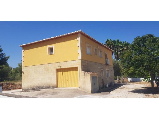 Chalet en Javea entre Javea y Teulada con dos plantas perfecto para hacer otro aartamento independiente en la primera pl photo 0