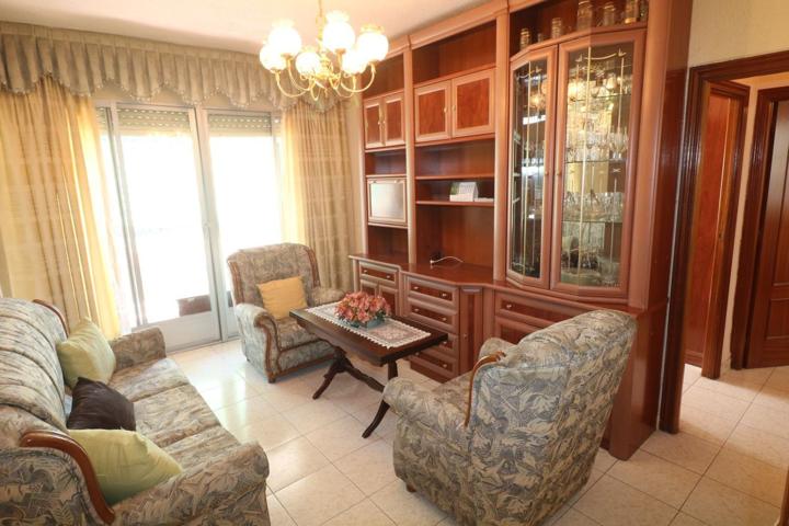 Piso En venta en Calle Torrejón De Velasco, San Isidro, Getafe photo 0