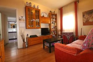 Piso En venta en Calle Perate, San Isidro, Getafe photo 0