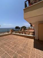 PISO esquinero a 50 metros de la playa Capellans photo 0
