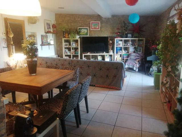 a 10 minutos de Tárrega, casa de pueblo en Riudovelles photo 0