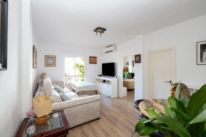 ¡Tu nuevo hogar en Albolote! Piso luminoso, reformado y con terraza photo 0