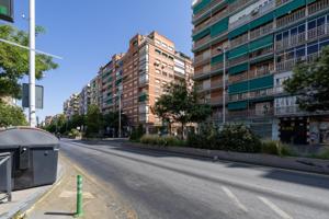 Piso En venta en Arabial, Granada photo 0