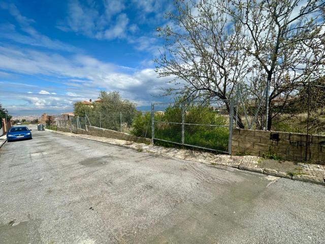 ¡Oportunidad única en la Urbanización El Laud, Monachil! photo 0