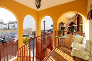 Casa en Peligros: Comodidad y Conexión en la Vega de Granada photo 0