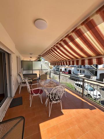 Piso En venta en Roses photo 0