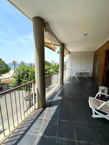 Piso En venta en Roses photo 0