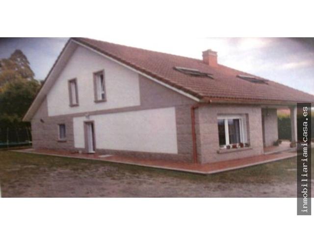 Chalet en Puentecaldelas photo 0