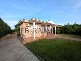ESTUPENDA CASA EN CON JARDÍN EN URBANIZACIÓN PRIVADA photo 0