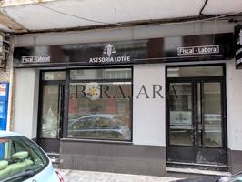LOCAL COMERCIAL CON GRAN ESCAPARATE photo 0