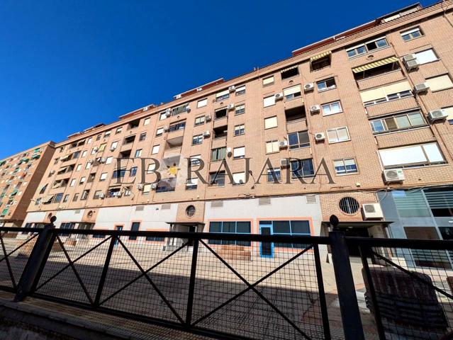 VIVIENDA EN ZONA HOSPITAL DES TRES DORMITORIOS Y DOS BAÑOS photo 0