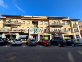 ESTUPENDA VIVIENDA DE TRES DORMITORIOS Y DOS BAÑOS photo 0