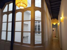 Piso En venta en Calle Argantonio, Centro Histórico - Plaza España, Cádiz photo 0