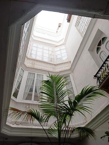 Piso En venta en Compañia, Zona Bahía Blanca, Cádiz photo 0