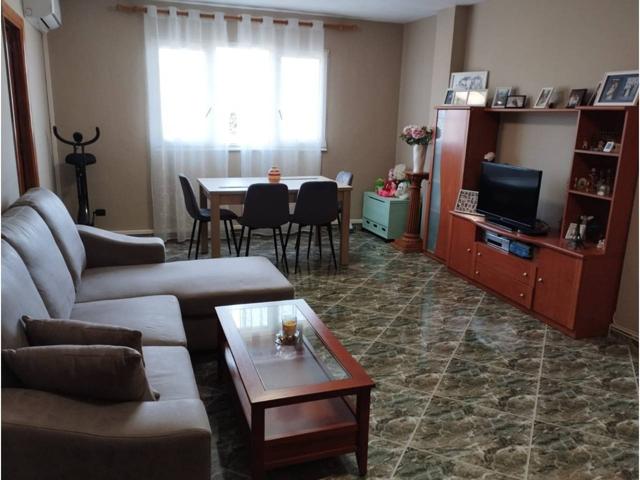 En venta vivienda en el centro de Roquetas photo 0