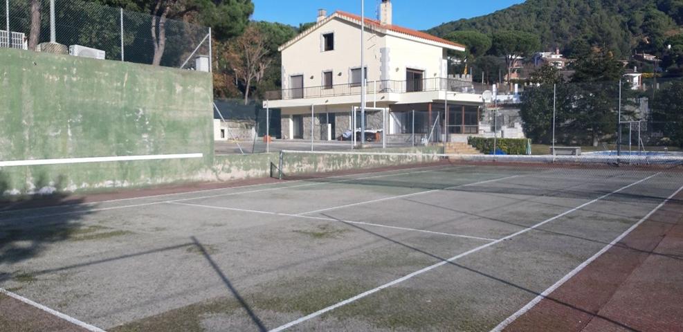 Casa En venta en Vilanova Del Vallès photo 0