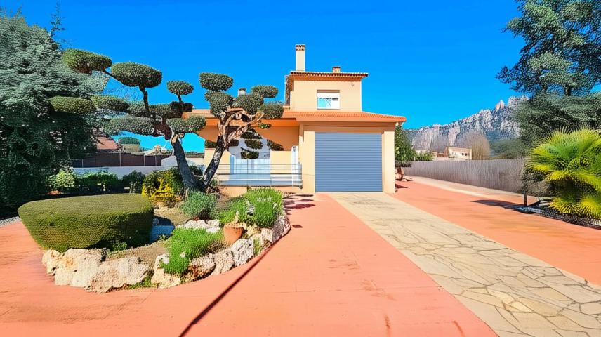 Casa en Can Dalmases photo 0
